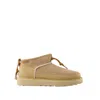 Ugg Ankle Boots Beige In Neutrals