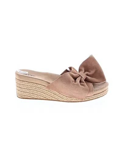 Pre-owned Ugg Wedges In Pink