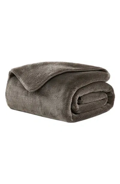 Ugg ® Whitecap Fleece Throw Blanket In Brown