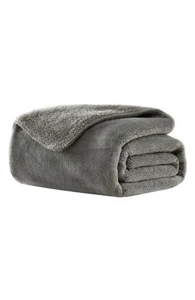 Ugg ® Whitecap Fleece Throw Blanket In Gray