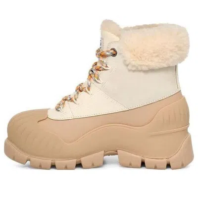 Ugg (wmns)  Adiroam Hiker