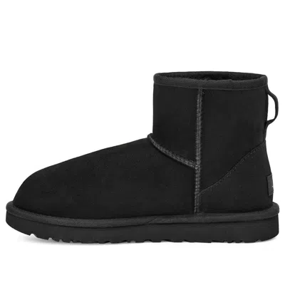 Ugg (wmns)  Classic Mini Ii 'black'