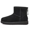 Ugg (wmns)  Classic Mini Logo Zip 'black'
