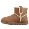 Ugg (wmns)  Classic Mini Snow Boots