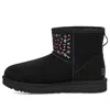 Ugg (wmns)  Classic Mini Stud Ii Rivets Snow Boots Black