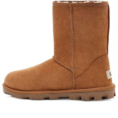 Ugg (wmns)  Essential Short Ii