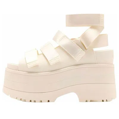 Ugg (wmns)  Goldenrise Platform Sandals 'jasmine' In Yellow