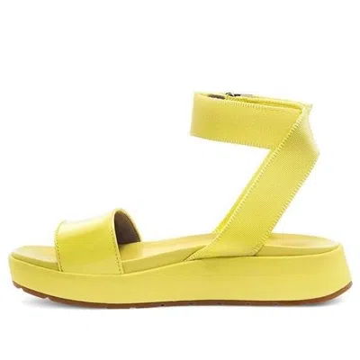 Ugg (wmns)  Lennox In Yellow