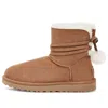 Ugg (wmns)  Mini Bailey Bow Pom
