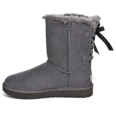 Ugg (wmns)  Short Bow Stiefel Fleece Lined Gray