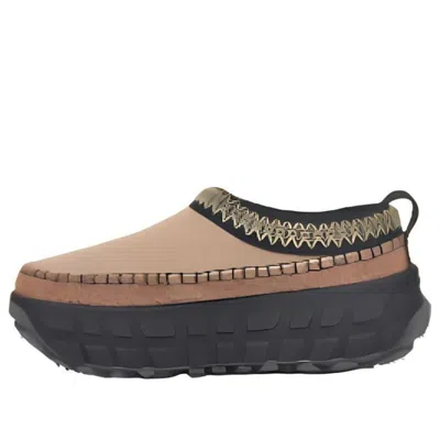 Ugg (wmns)  Venture Daze 'sand Black' In Brown