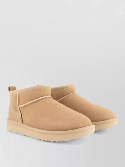 Ugg Woman Ankle Mini Boots Flat Sole In Neutral