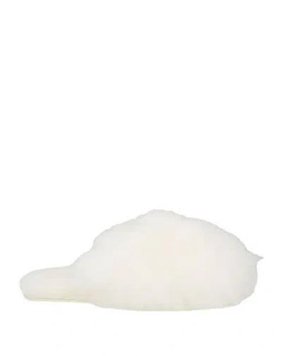 Ugg Woman House Slipper Ivory Size 7 Shearling In White