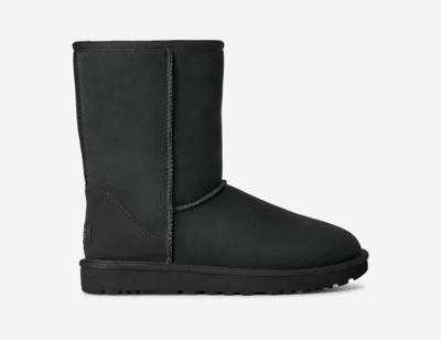 UGG ® WOMEN'S CLASSIC SHORT II SHEEPSKIN CLASSIC BOOTS IN BLACK/