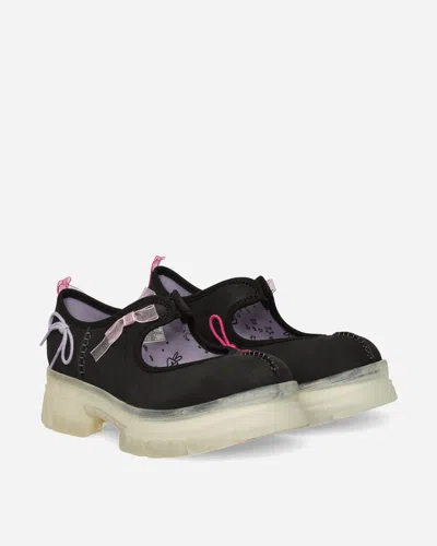 UGG Women s Areum Mary Jane Sandals