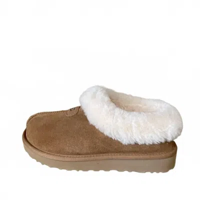 Ugg Women's Tazzette Platform Slipper In Chesnut In Brown