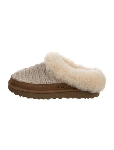 Pre-owned Ugg Wool Boots In Neutrals