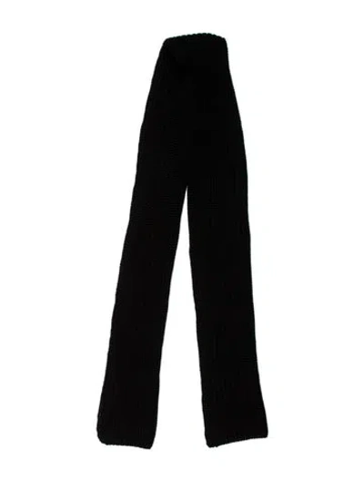 Pre-owned Ugg Wool Scarf In Black