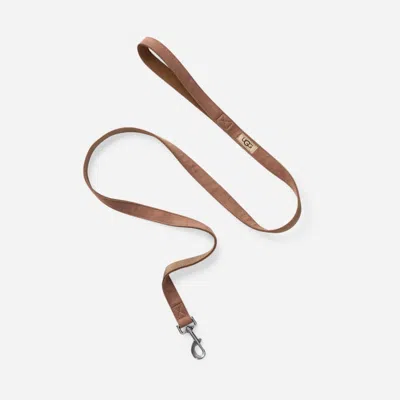 Ugg ® Wylie Leash In Chestnut In Brown