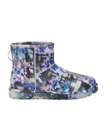 Ugg Classic Mini Patterned Boots In Blue