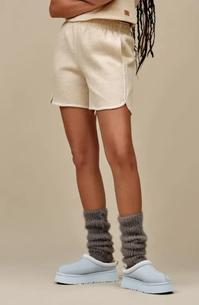 Ugg(r) Classic Sweat Shorts In Sand Heather