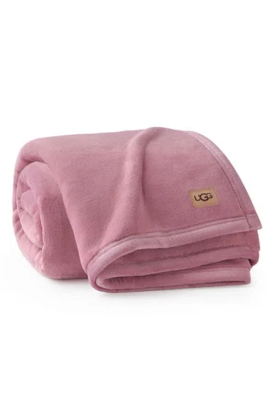 Ugg (r) Coco Throw Blanket In Pink
