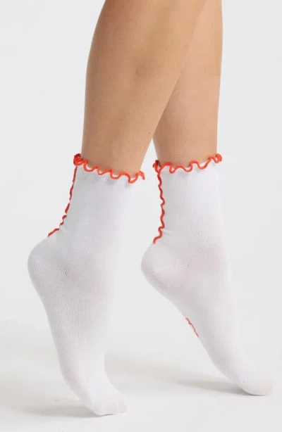 Ugg (r) Karsyn Ii Lettuce Edge Quarter Socks In Animal Print