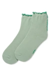 Ugg (r) Karsyn Ii Lettuce Edge Quarter Socks In Green