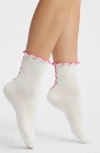 Ugg (r) Karsyn Ii Lettuce Edge Quarter Socks In White