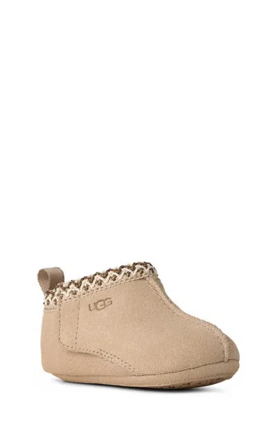 Ugg (r) Kids' Baby Tasman Slipper And Lovey Set In Neutral