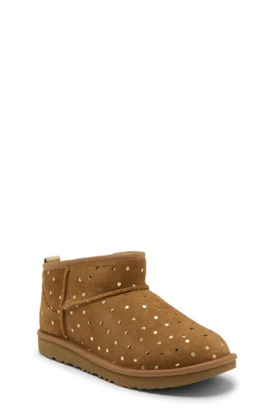 Ugg (r) Kids' Classic Ultra Mini Shiny Dot Boot In Brown