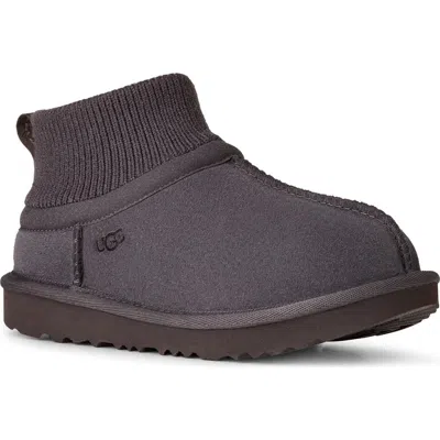 Ugg(r) Kids' Classic Ultra Stretch Mini Boot In Black