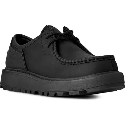 Ugg (r) Loften Chukka Shoe In Black