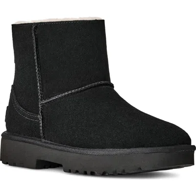 Ugg(r) Marais Zip-up Bootie In Black