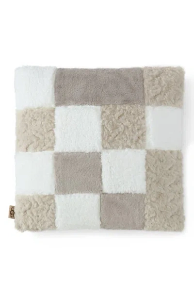 Ugg(r) Orly Accent Pillow In Neutral