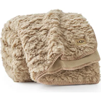 Ugg (r) Shira Fleece Throw Blanket In Neutral