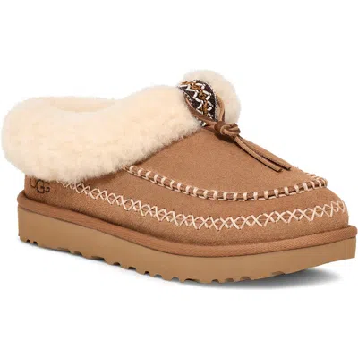 Ugg(r) Tasman Alpine Genuine Shearling Clog In Chestnut