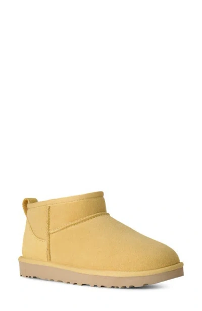 Ugg (r) Ultra Mini Classic Boot In Brown