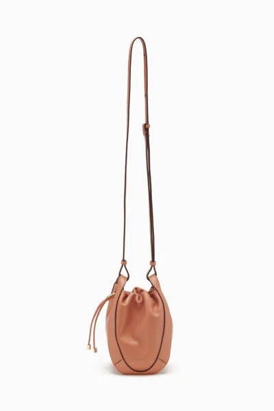 Ulla Johnson Lee Pouch In Pecan Brown