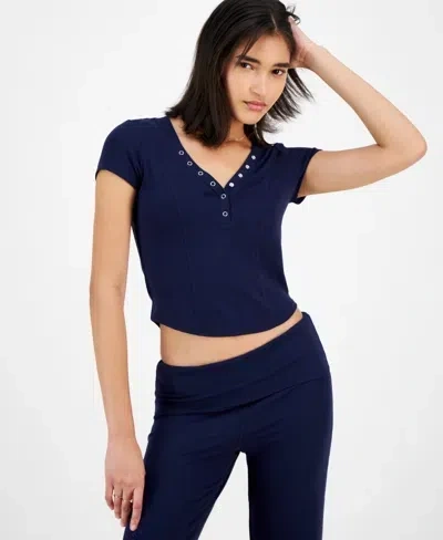 Ultra Flirt Juniors' Ribbed Cropped Henley Short Sleeve In Navy Blazer