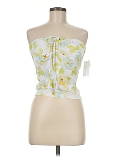 Ultra Flirt Sleeveless Blouse In White
