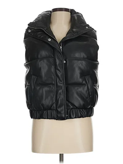 Pre-owned Ultracor Vest In Black