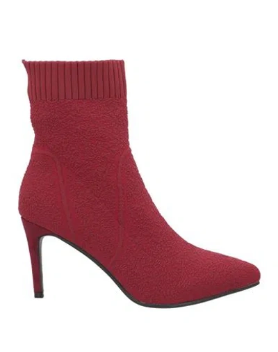 Uma Parker Woman Ankle Boots Burgundy Size 8 Textile Fibers In Red