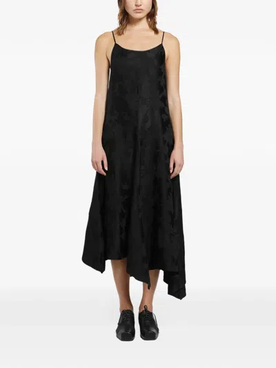 Uma Wang Acrry Jacquard Asymmetric-hem Dress In Black