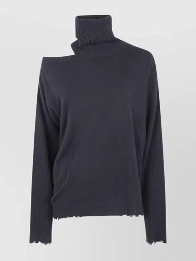 UMA WANG ASYMMETRIC LONG SLEEVE TURTLENECK KNIT TOP