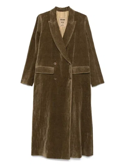 Uma Wang Velvet Texture Camelot Coat With Peak Lapels In Brown