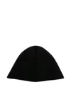 Uma Wang Berretto A Coste In Cashmere In Black
