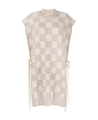 UMA WANG CHECKERBOARD-PATTERN KNITTED VEST