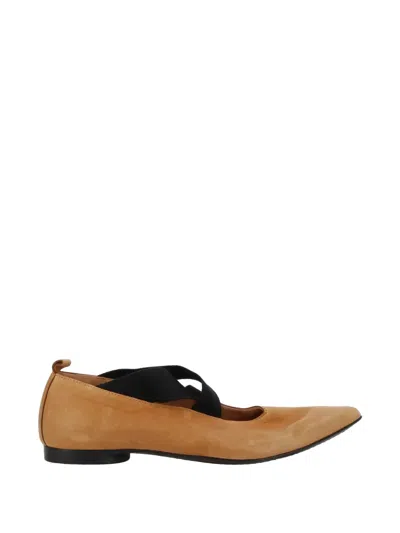 Uma Wang Crossover-strap Ballet Flats In Brown