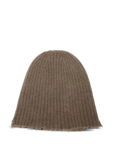 Uma Wang Fringed Beanie In Brown